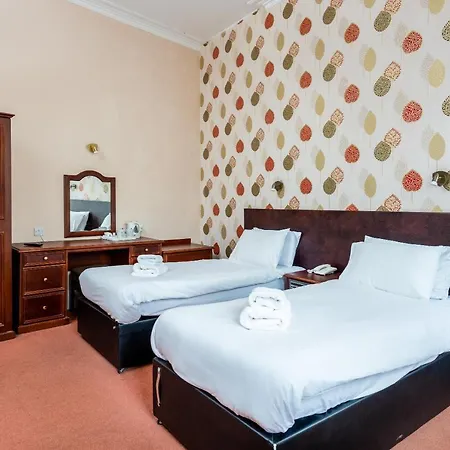 The Esplanade 3*