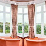Hotel The Esplanade 3*