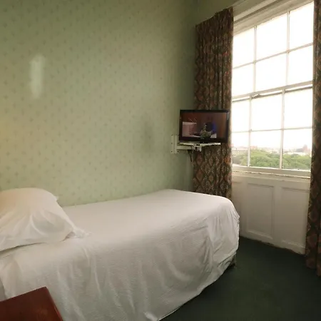 The Esplanade Hotell 3*