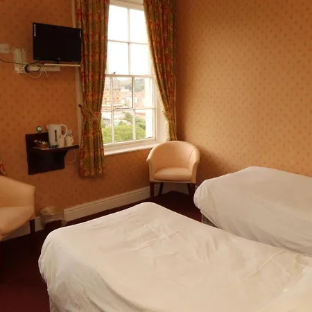 The Esplanade 3*