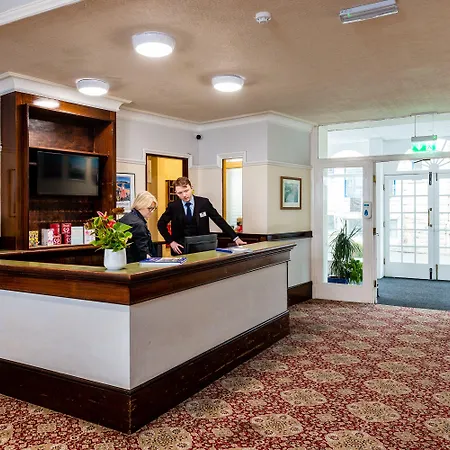 The Esplanade 3*