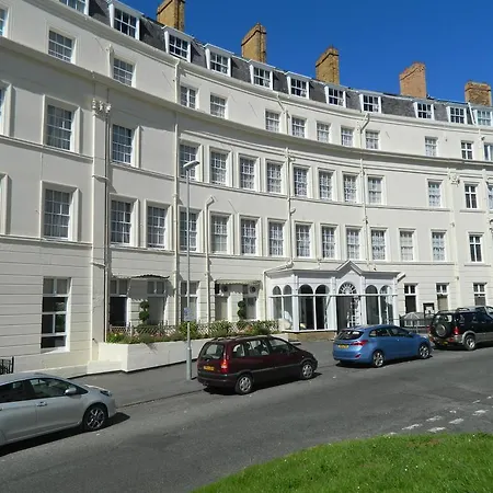 Hotell The Esplanade