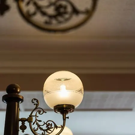 Hotel The Esplanade 3*