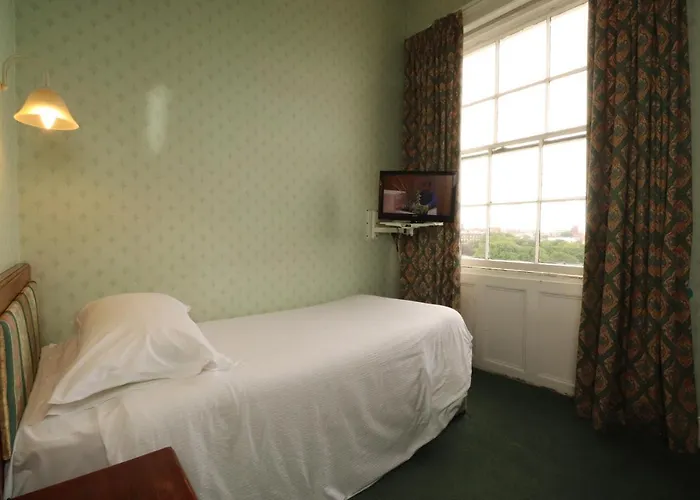 The Esplanade Hotel 3*