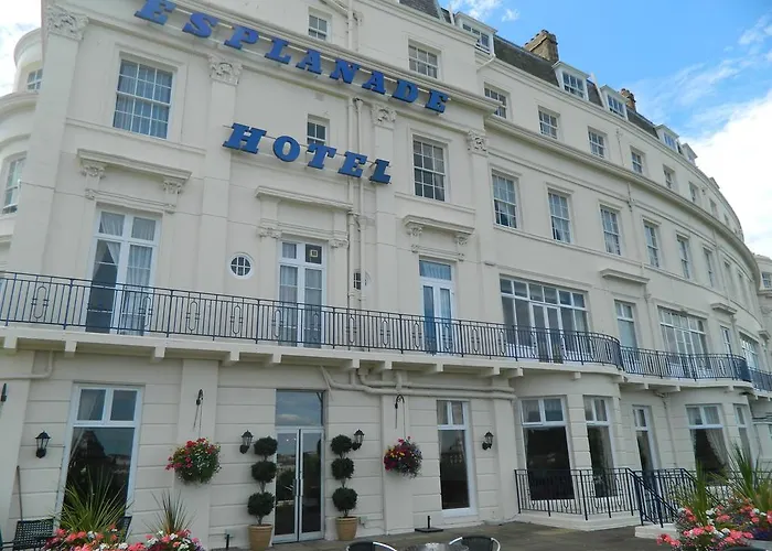 The Esplanade Hotel 3*