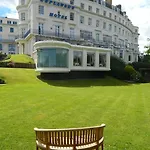 The Esplanade 3*