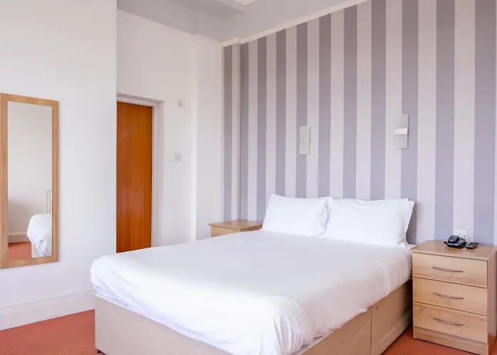 The Esplanade Hotell 3*